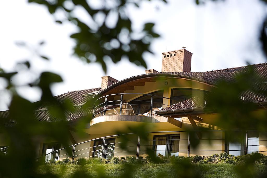 Pensjonat Rehabilitacyjno-Rekreacyjny Zagórzanka Mszana Dolna Exterior foto